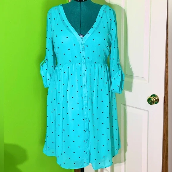 Torrid Heart Print Chiffon Shirt Dress - Picture 2 of 9